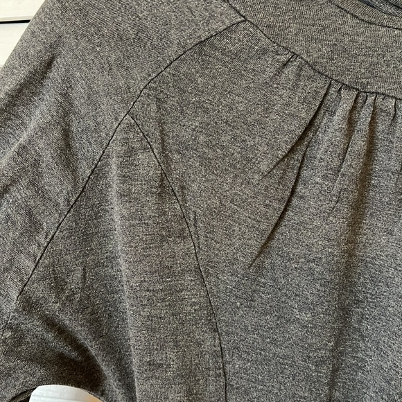 Mango gray turtle neck. - Picture 5 of 8